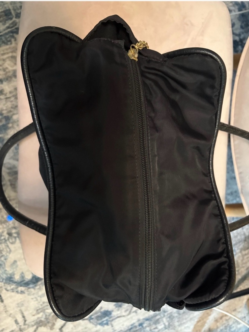 Celine vintage black nylon shoulder bag purse - Picture 4 of 10